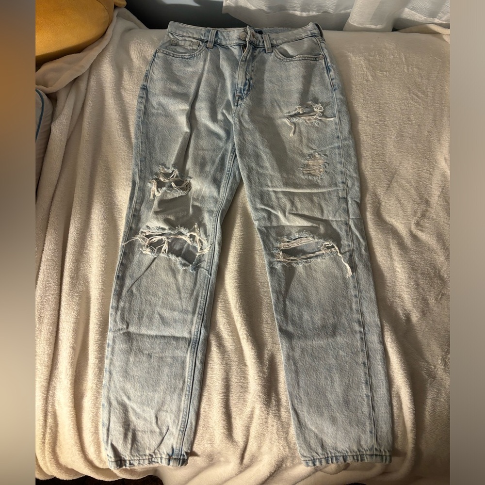 Aeropostle light wash mom jean